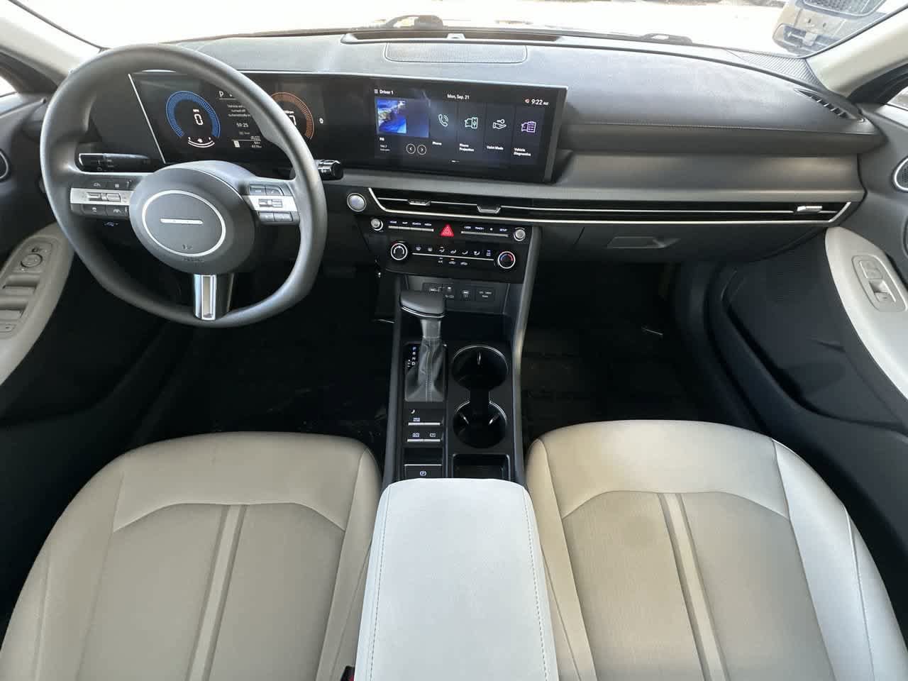 Used 2026 Hyundai Sonata SE FWD image 24