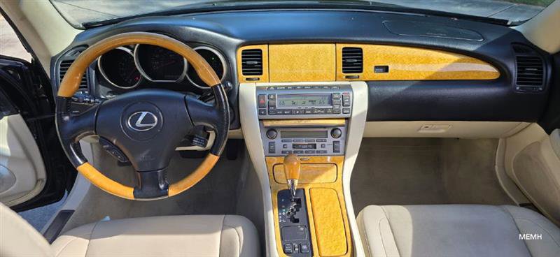 Used 2002 Lexus SC 430 Convertible image 33