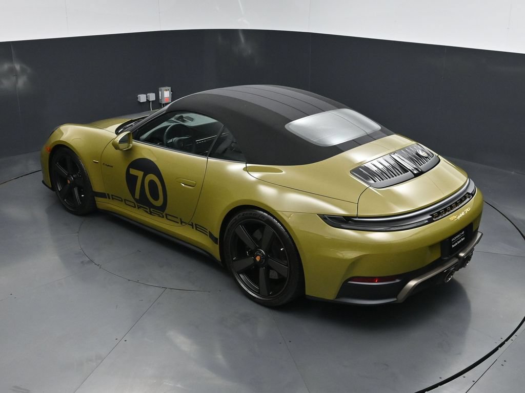 Certified 2026 Porsche 911 GTS RWD image 23