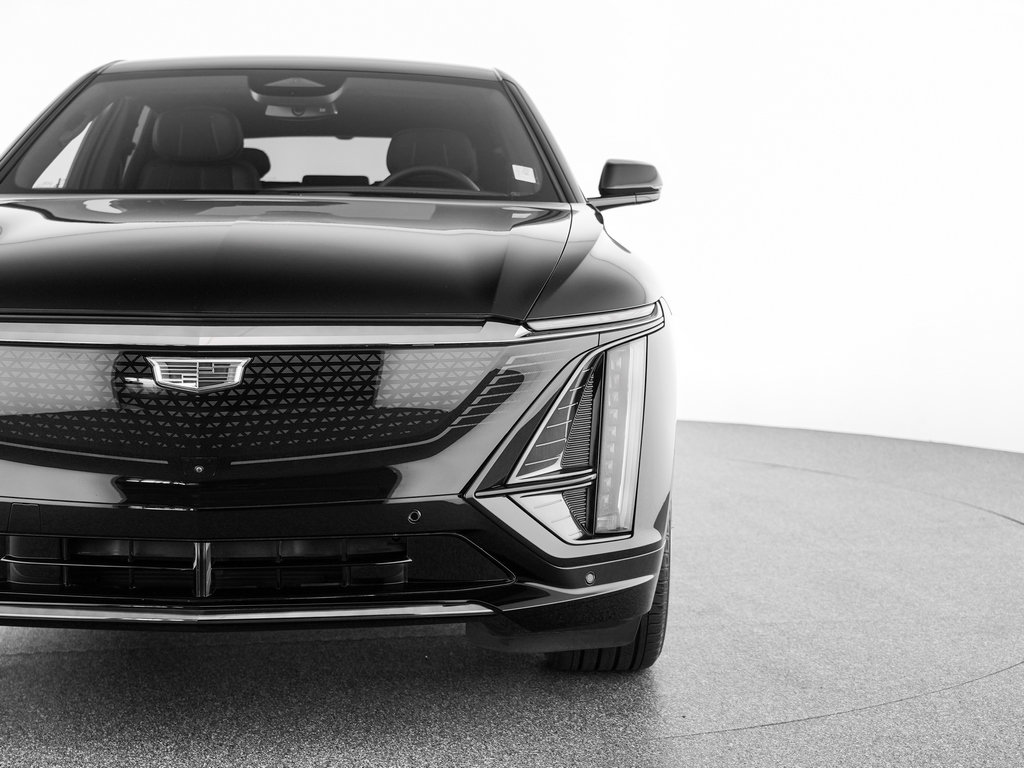 Used 2024 Cadillac Lyriq Sport AWD/4WD image 47