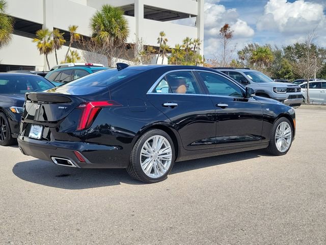 Used 2025 Cadillac CT4 Premium Luxury RWD image 4