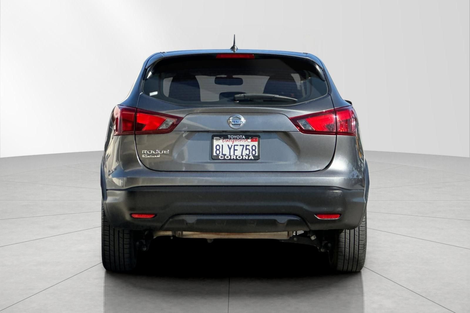 Used 2019 Nissan Rogue Sport S image 4