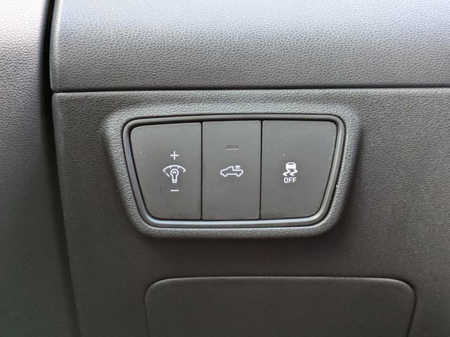 Used 2022 Hyundai Santa Cruz Limited image 27