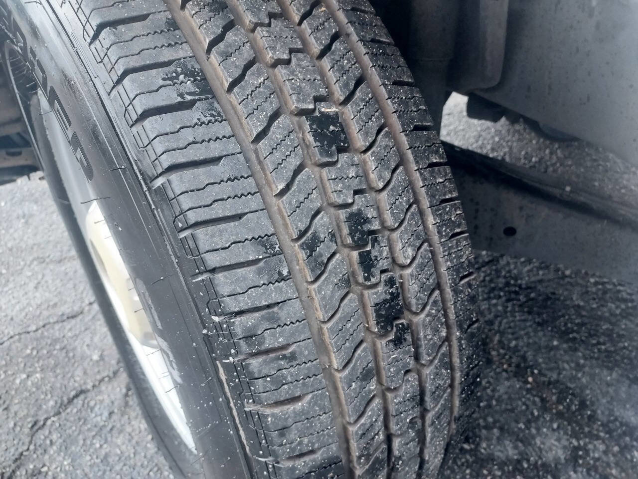 Used 2015 Ford F250 XL w/ Power Equipment Group image 14