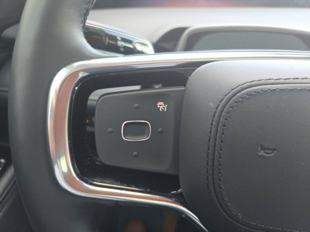 Certified 2026 Lincoln Nautilus Premier w/ Equipment Group 102A AWD/4WD image 33