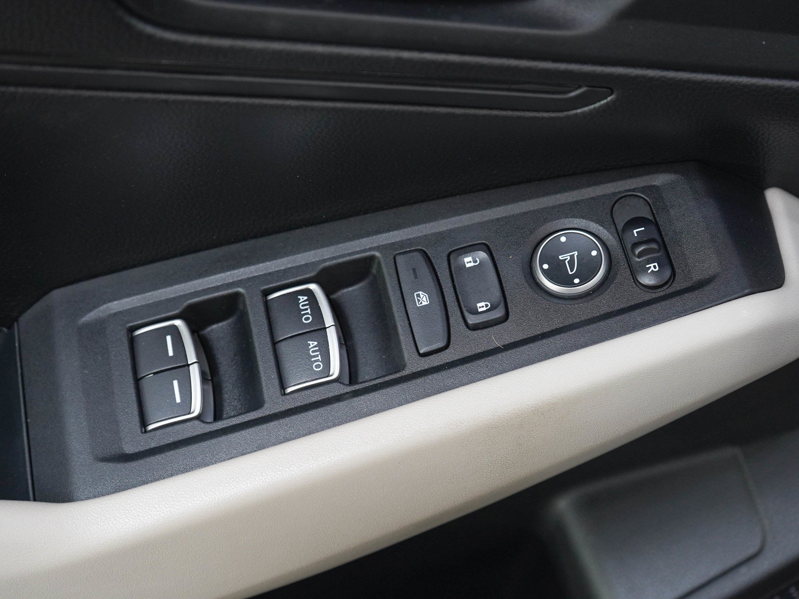 Used 2023 Honda Accord LX image 19