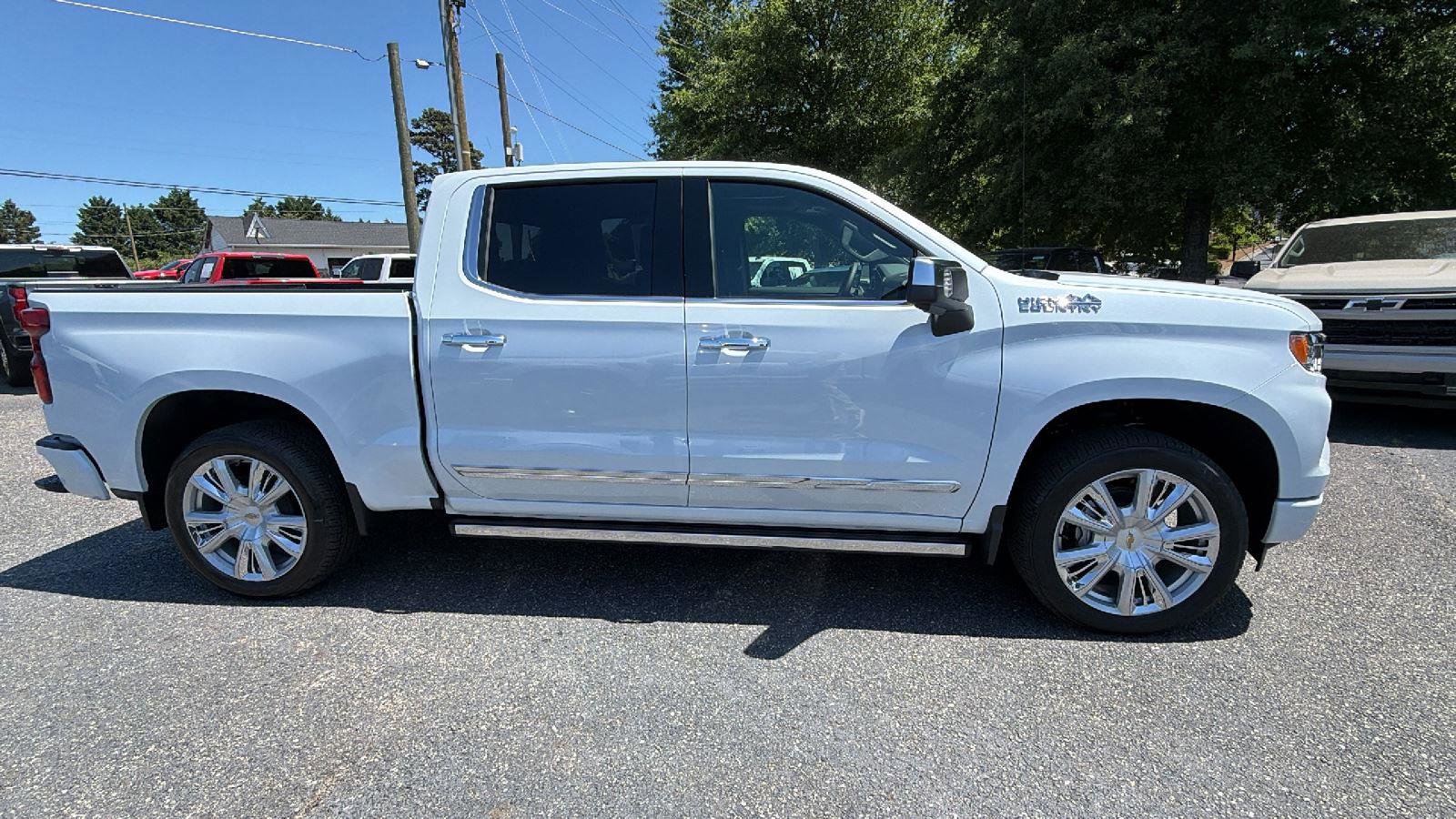 New 2026 Chevrolet Silverado 1500 High Country AWD/4WD image 4