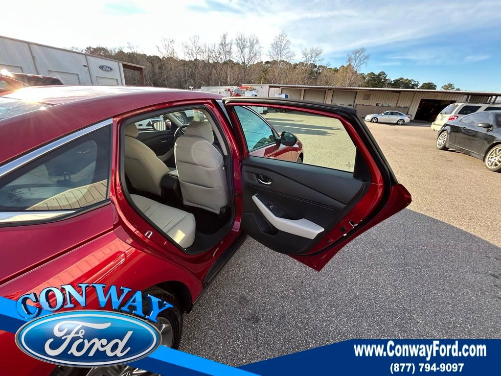 Used 2024 Honda Accord EX image 21