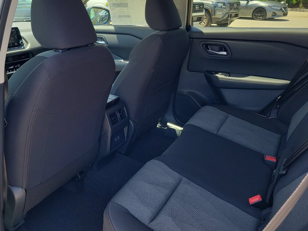 New 2026 Nissan Rogue SV FWD image 11
