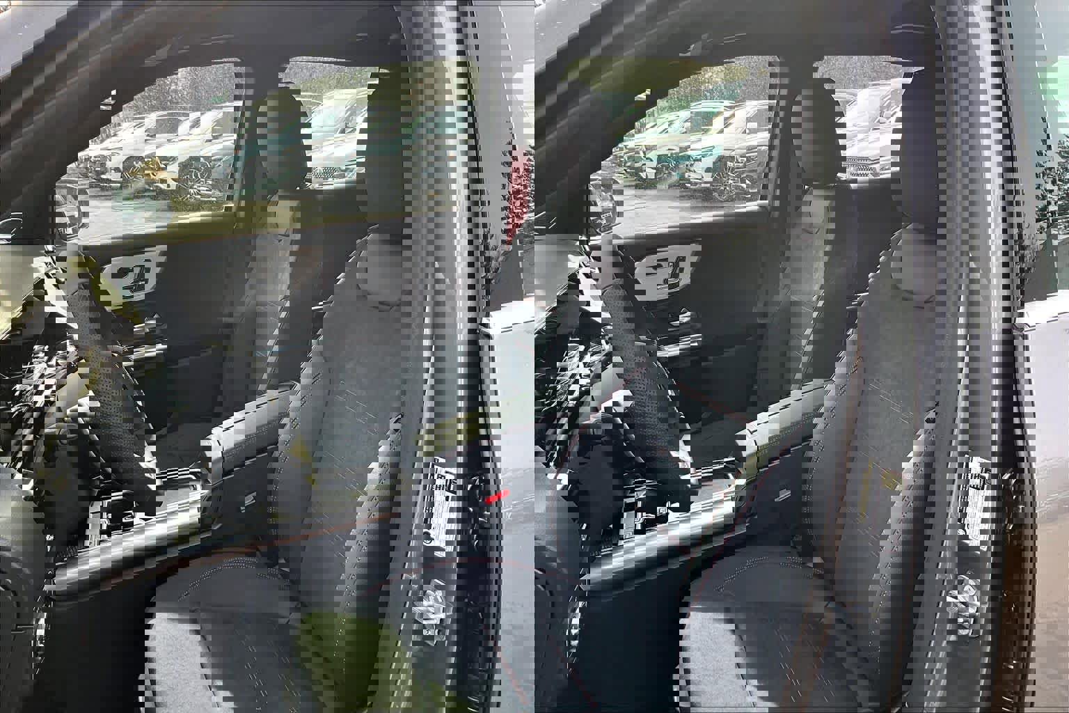 New 2026 Mercedes-Benz GLA 35 AMG 4MATIC image 14