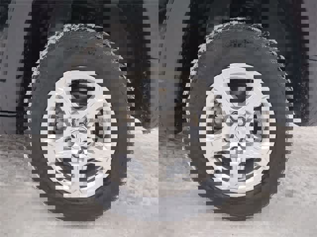 Used 2022 Jeep Compass Sport image 13