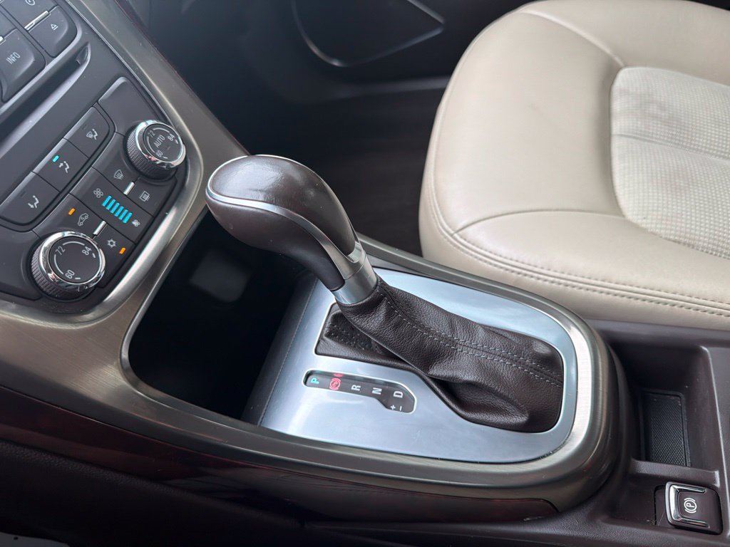 Used 2014 Buick Verano FWD image 30