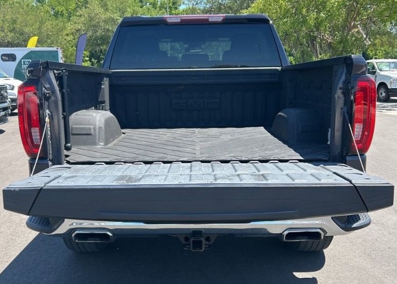 Used 2023 GMC Sierra 1500 SLT w/ SLT Premium Package image 15
