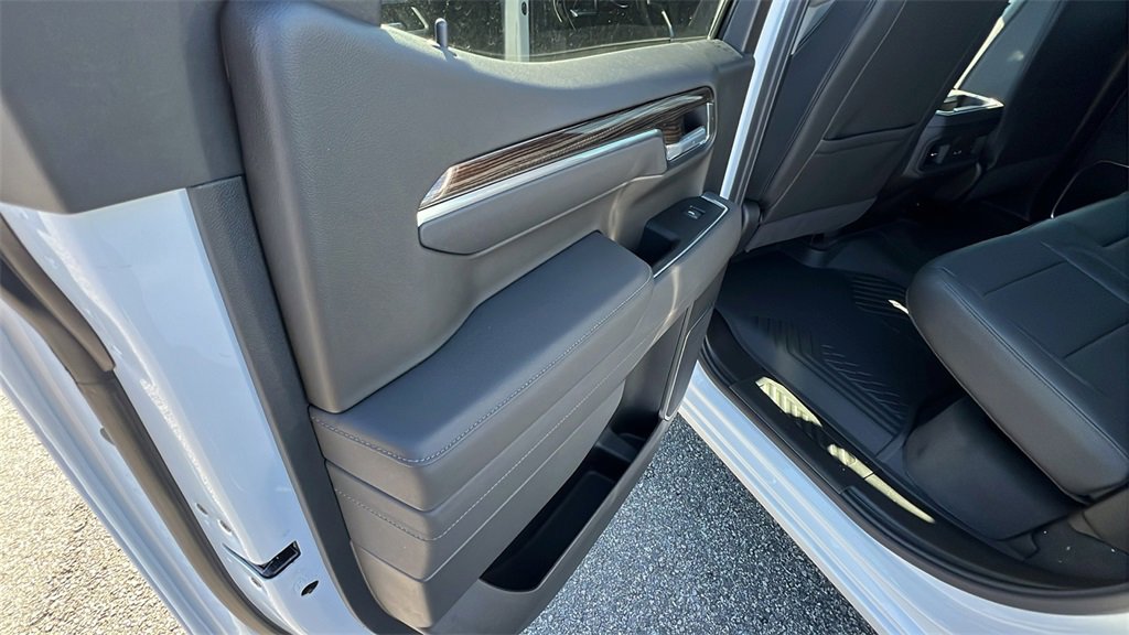 New 2026 Chevrolet Silverado 1500 RST w/ RST All Star Premium Package image 17