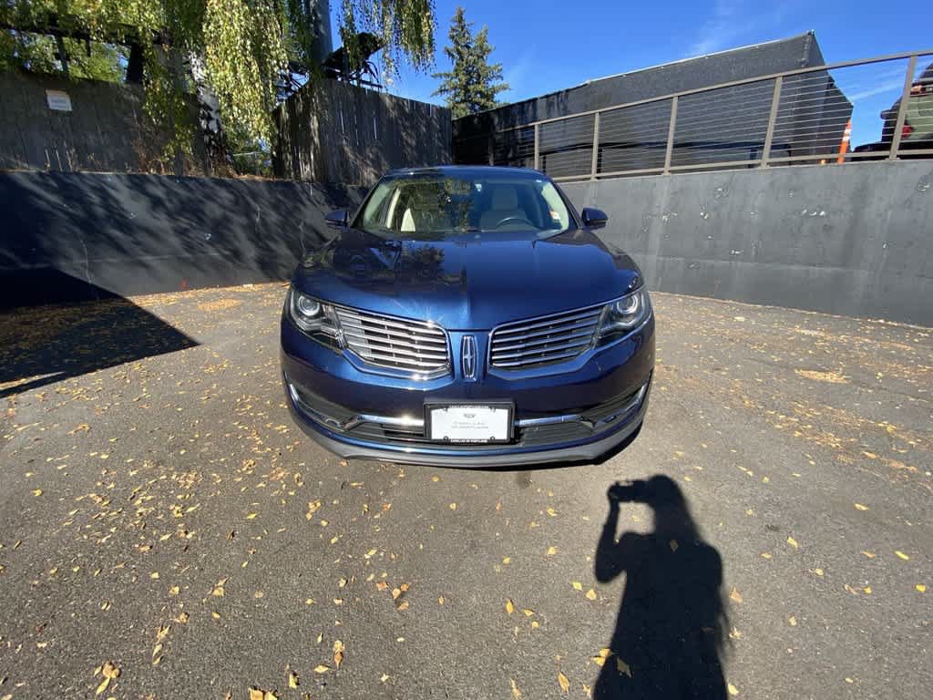 Used 2017 Lincoln MKX Reserve w/ Lincoln MKX Climate Package AWD/4WD image 9