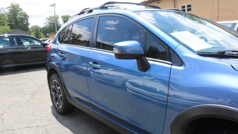 Used 2017 Subaru Crosstrek 2.0i Limited AWD/4WD image 7