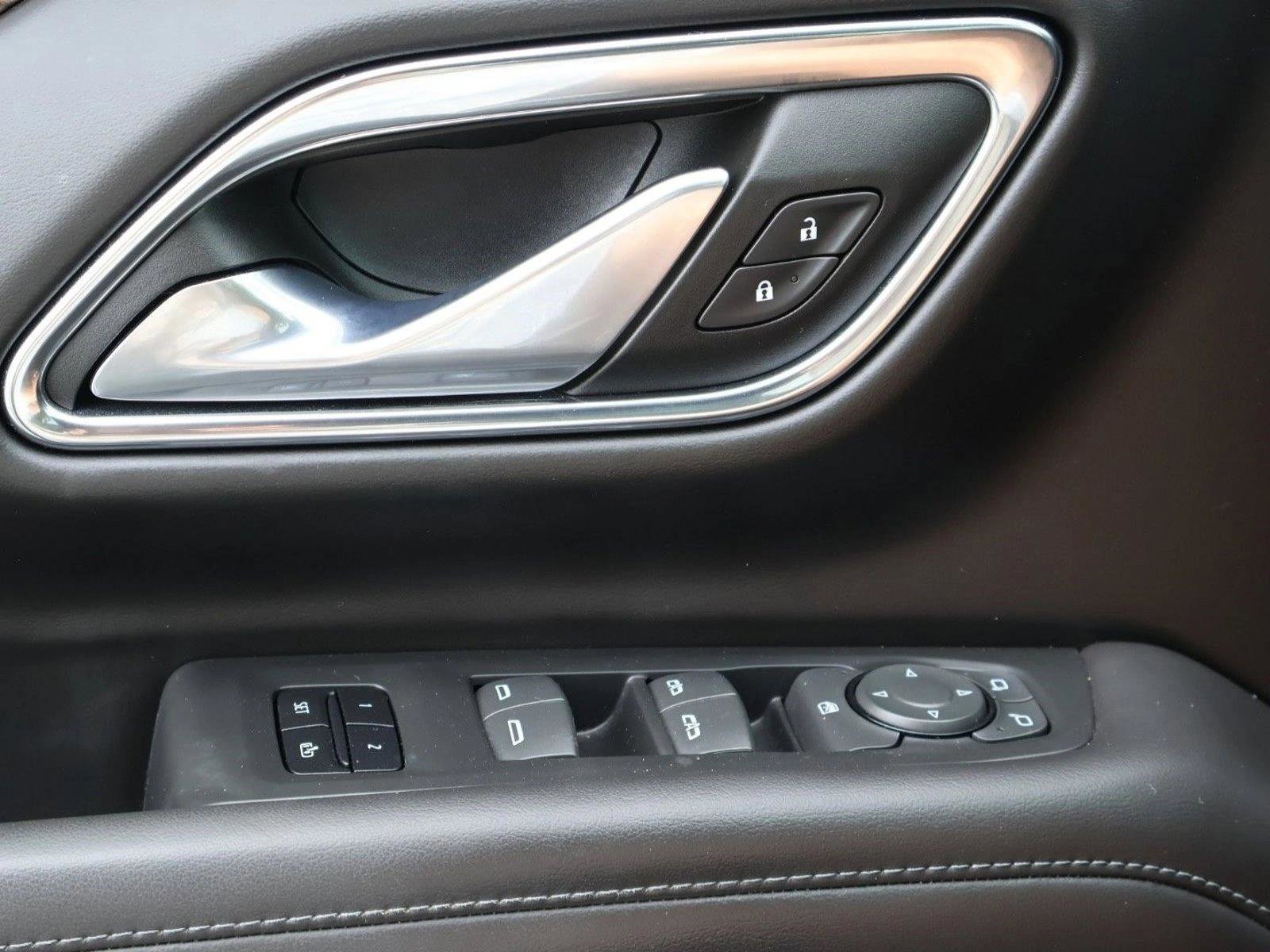 Used 2023 Chevrolet Tahoe LT AWD/4WD image 13