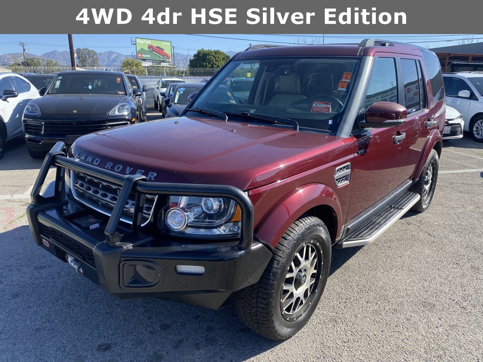Used 2016 Land Rover LR4 HSE Silver Edition AWD/4WD image 2
