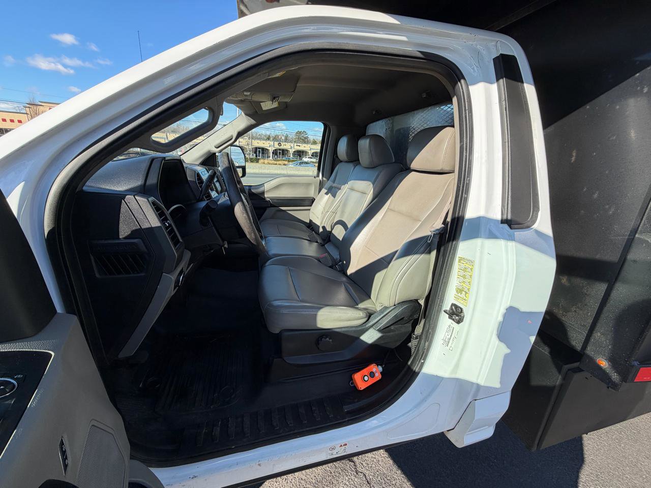 Used 2018 Ford F450 XL w/ Power Equipment Group image 15