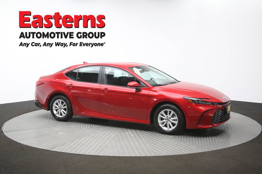 Used 2025 Toyota Camry SE FWD image 45