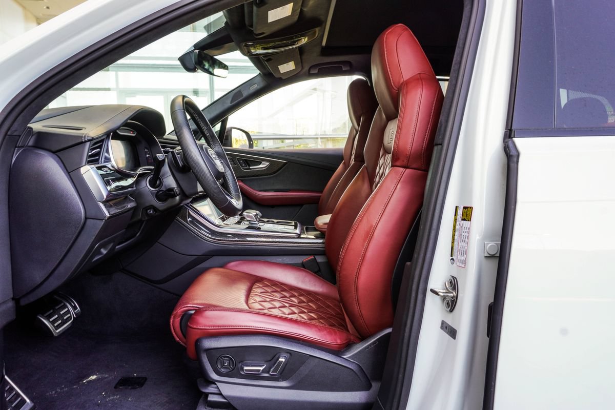 Used 2023 Audi SQ7 Prestige AWD/4WD image 37