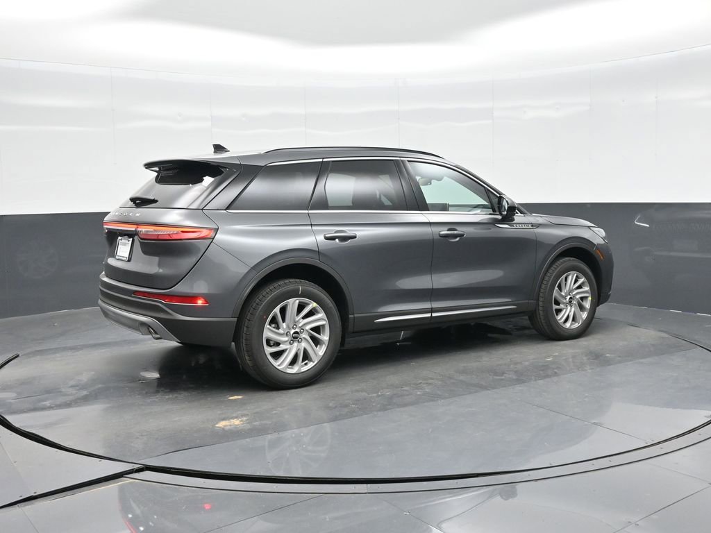 New 2026 Lincoln Corsair Premiere image 9