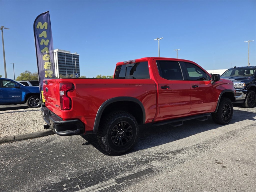 Used 2022 Chevrolet Silverado 1500 ZR2 image 16