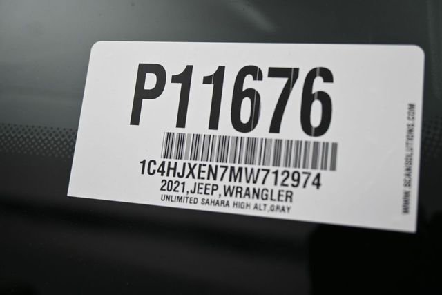Used 2021 Jeep Wrangler Unlimited Sahara AWD/4WD image 27