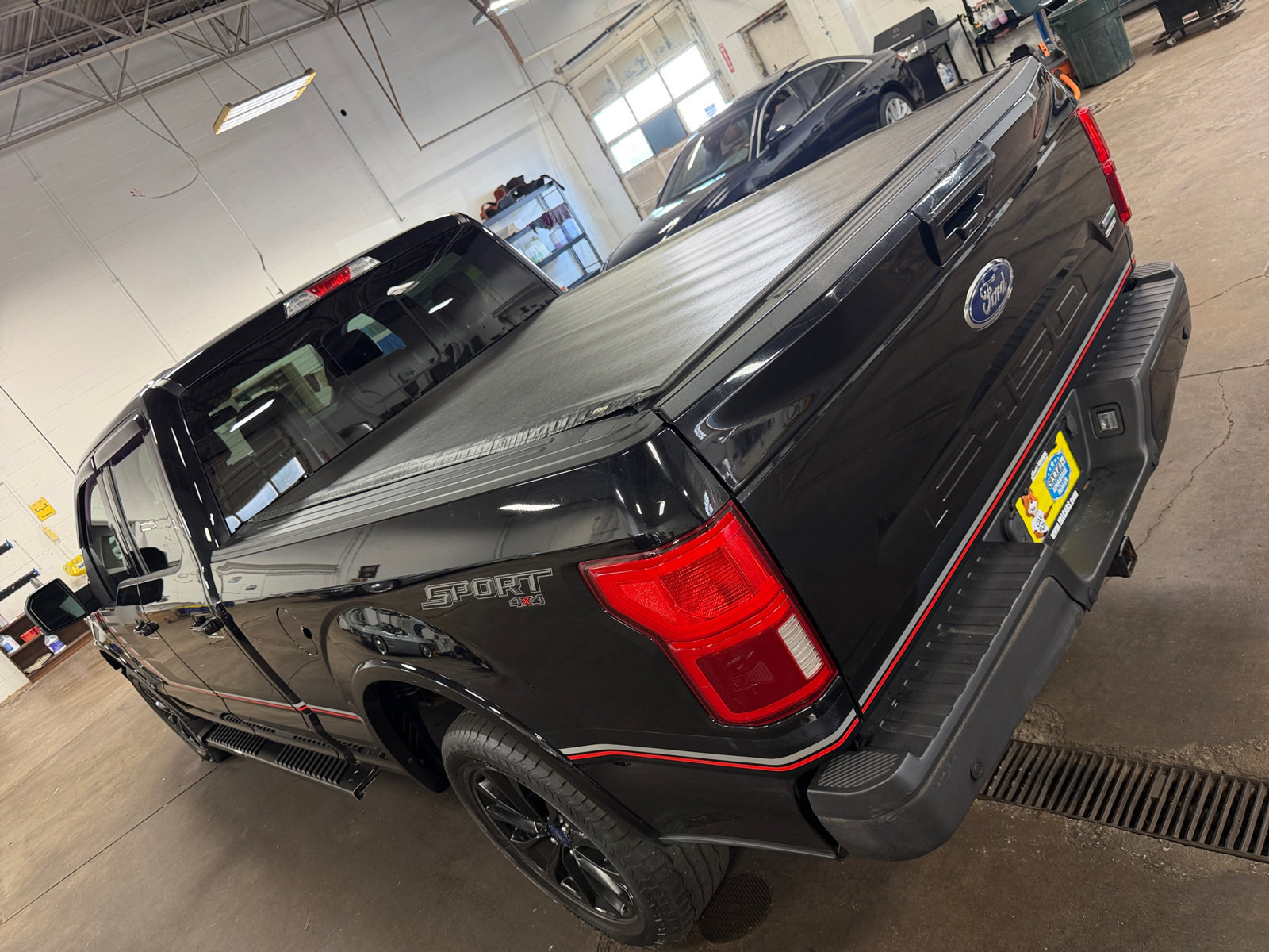 Used 2020 Ford F150 Lariat AWD/4WD image 11