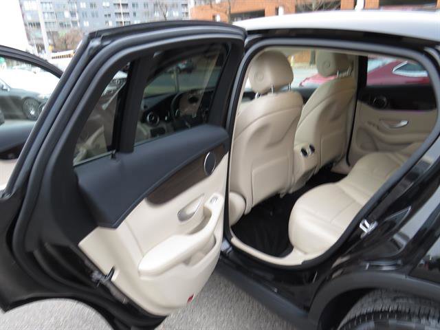 Certified 2022 Mercedes-Benz GLC 300 4MATIC Coupe image 20