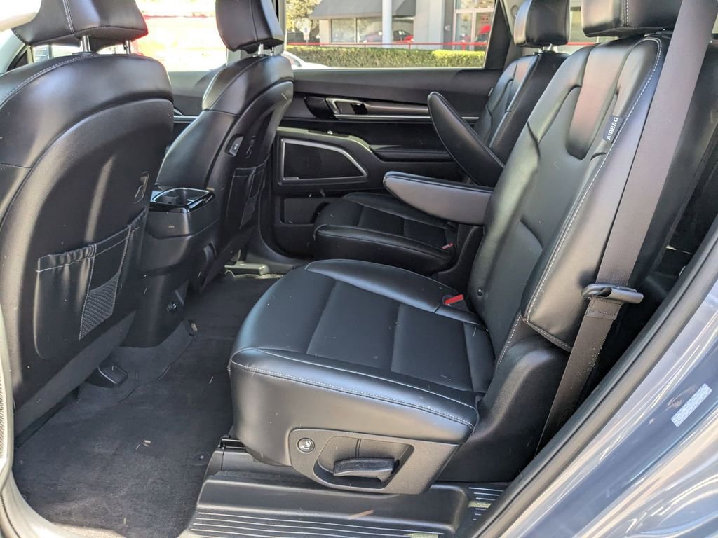 Used 2025 Kia Telluride S image 25