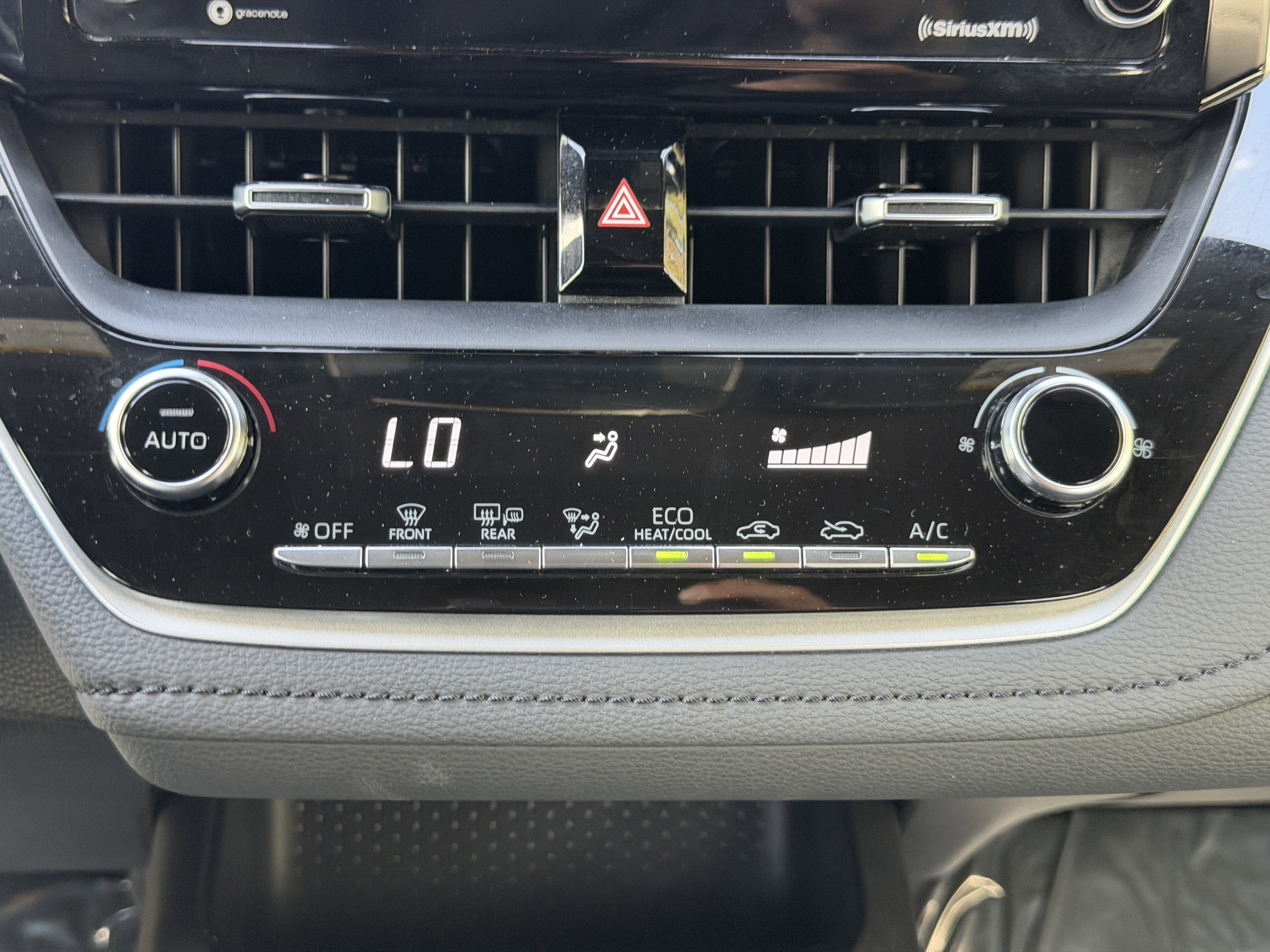 Used 2021 Toyota Corolla SE FWD image 20