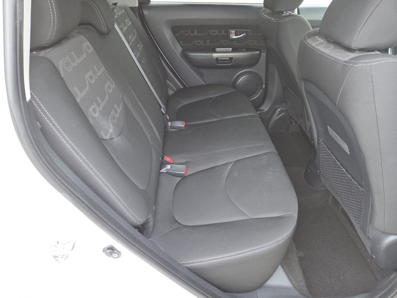 Used 2013 Kia Soul + FWD image 17