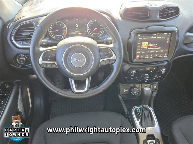 Used 2022 Jeep Renegade Latitude w/ Sun/Sound Group image 12