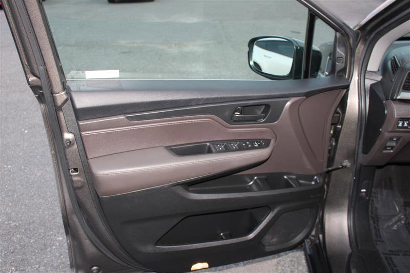 Used 2022 Honda Odyssey EX image 10