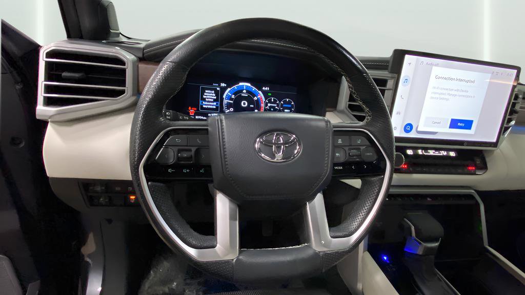Used 2024 Toyota Sequoia Capstone AWD/4WD image 30