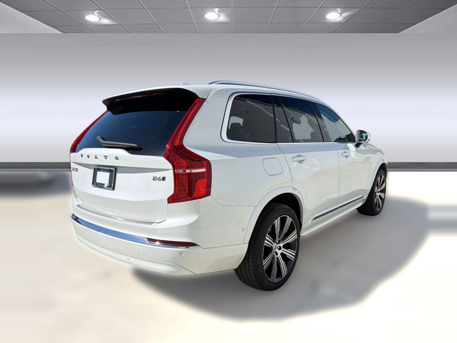 Used 2024 Volvo XC90 B6 Plus w/ Protection Package Premier AWD/4WD image 9