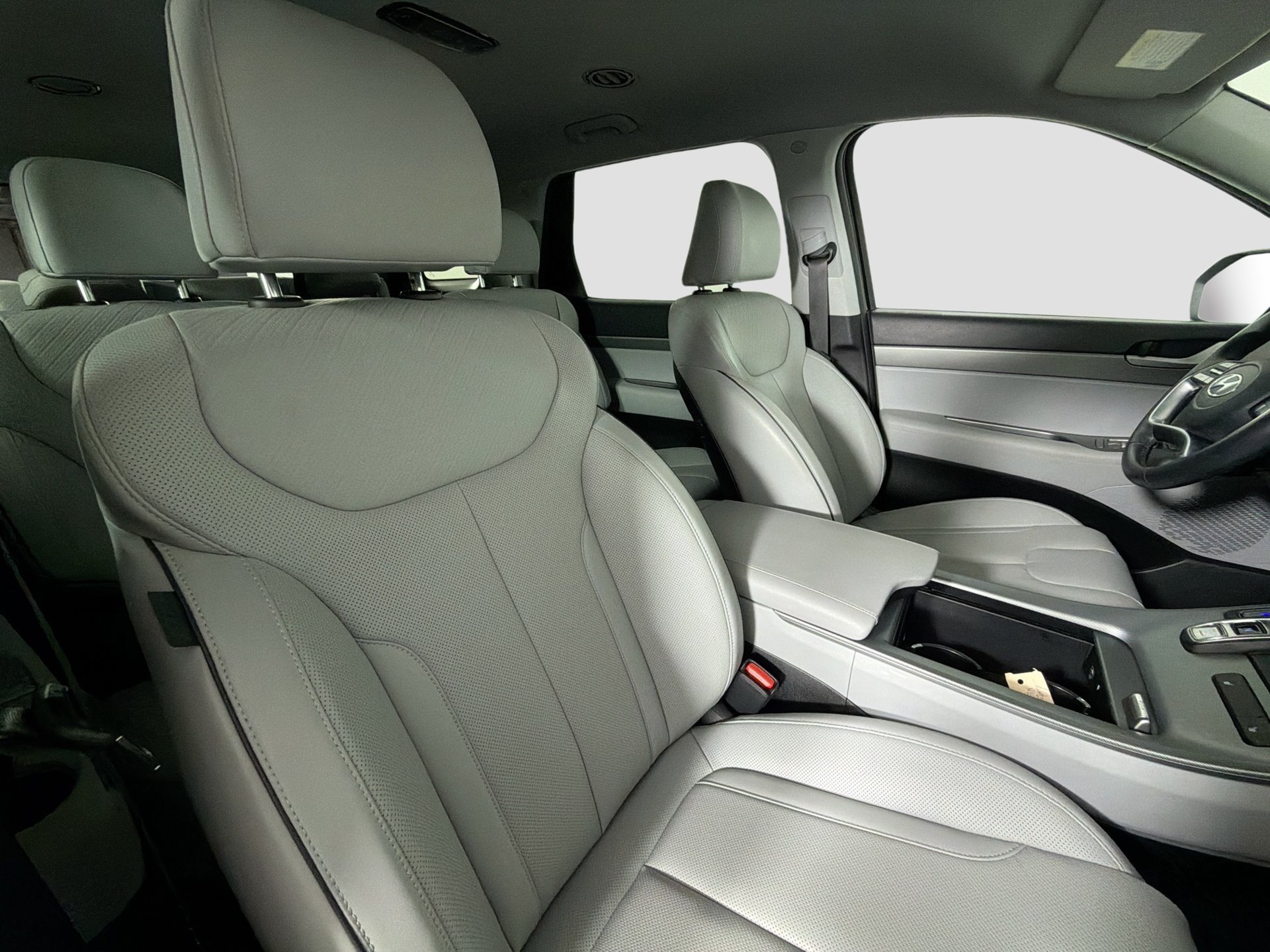 Used 2025 Hyundai Palisade SEL FWD image 26
