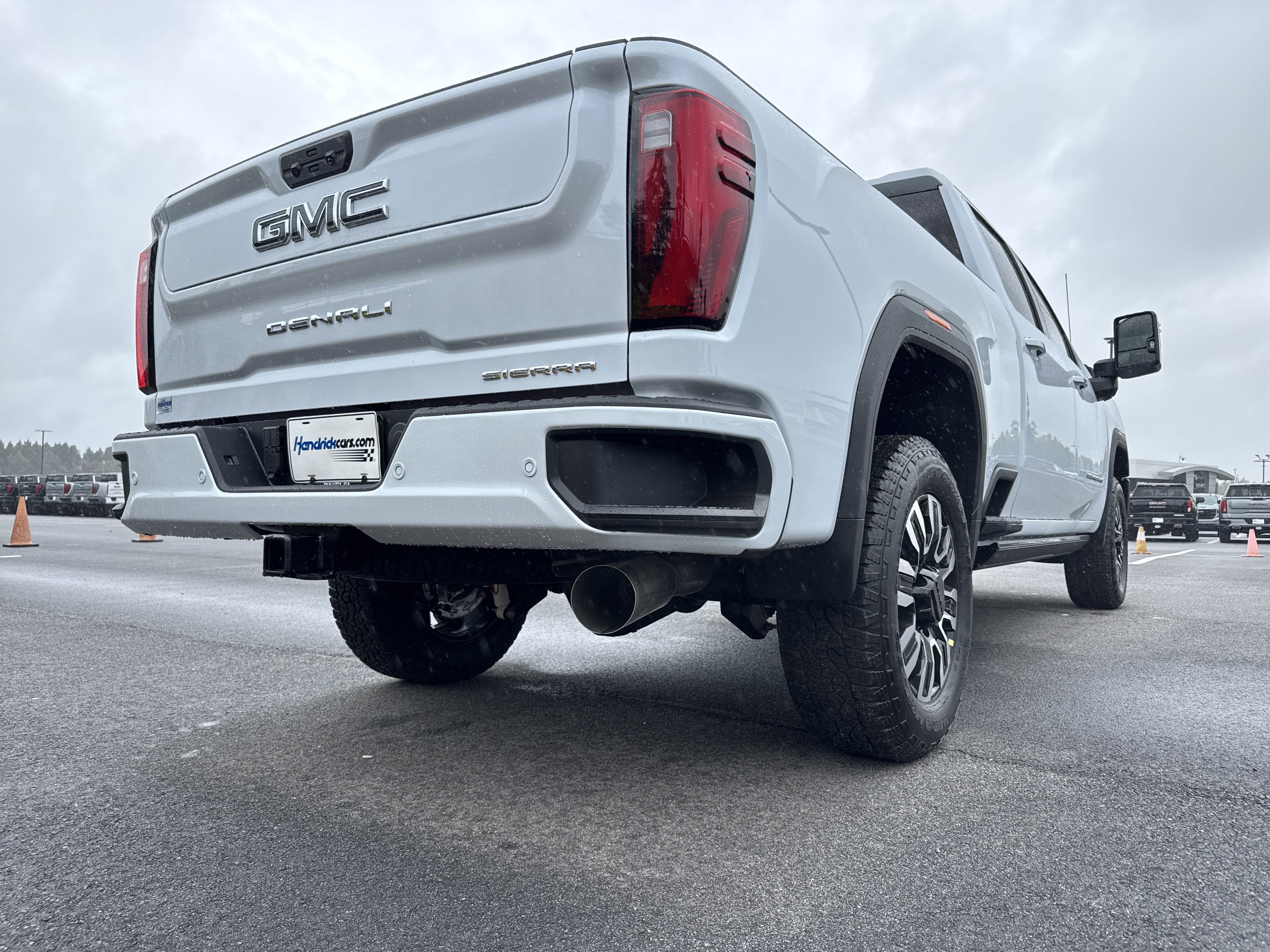 New 2026 GMC Sierra 2500 Denali Ultimate image 11