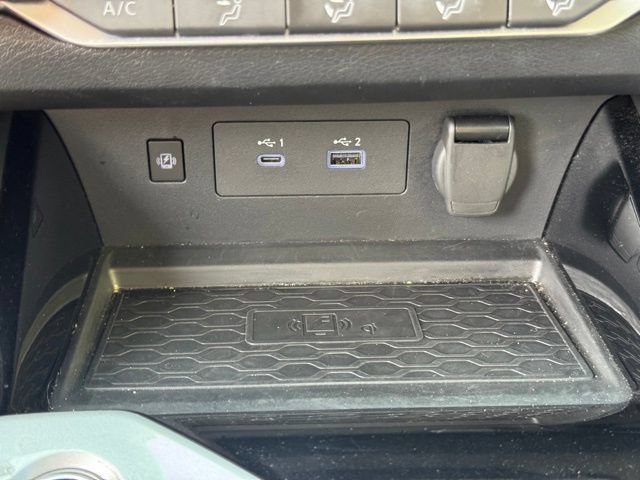 Used 2024 Nissan Altima 2.5 SV w/ SV Premium Package FWD image 25