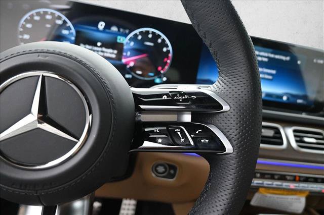 New 2026 Mercedes-Benz GLS 450 4MATIC image 16