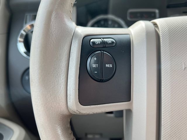 Used 2014 Ford Expedition XL AWD/4WD image 20
