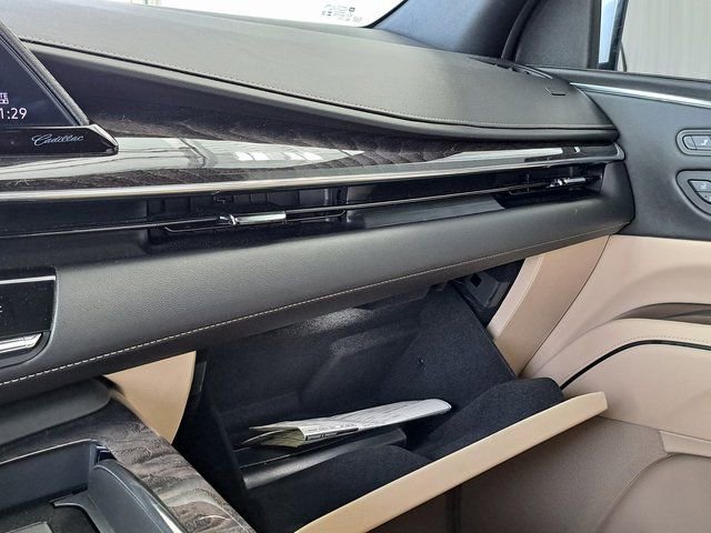 Used 2023 Cadillac Escalade Premium Luxury w/ LPO, Radiant Package AWD/4WD image 19