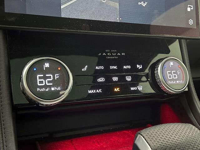 Used 2022 Jaguar F-PACE SVR AWD/4WD image 17