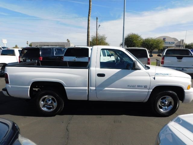 Used 1999 Dodge Ram 1500 Truck 2dr Reg Cab 119 WB image 8