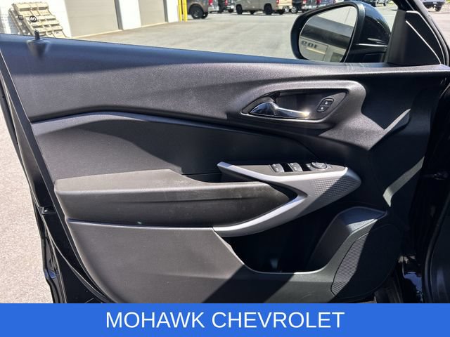 Certified 2024 Chevrolet Trax LS w/ LS Convenience Package FWD image 21