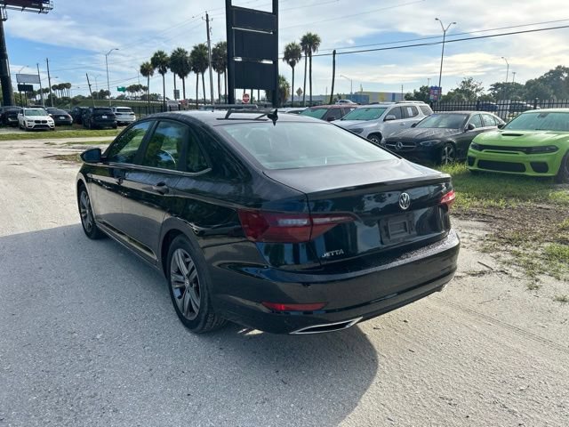 Used 2020 Volkswagen Jetta R-Line w/ R-Line Cold Weather Package FWD image 3