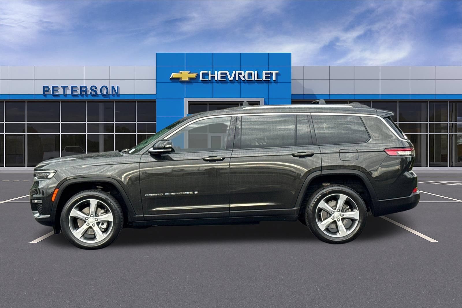 Used 2021 Jeep Grand Cherokee L Limited AWD/4WD image 7