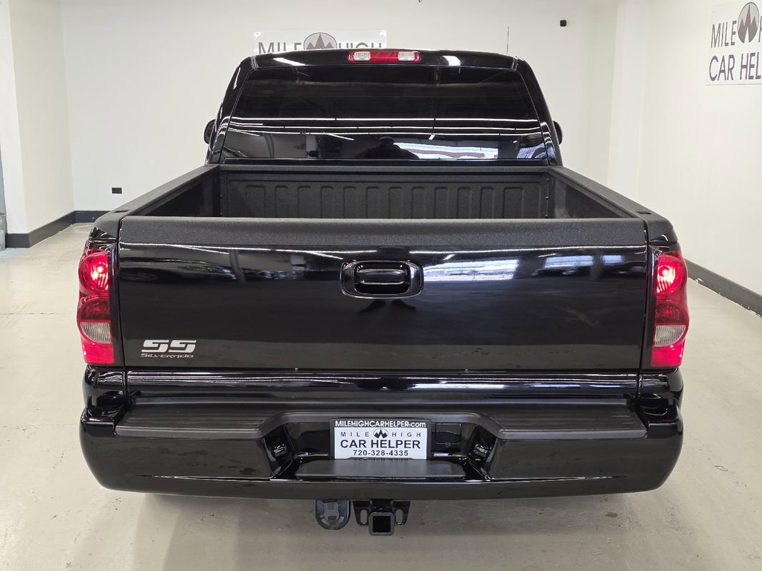 Used 2004 Chevrolet Silverado 1500 SS AWD/4WD image 9