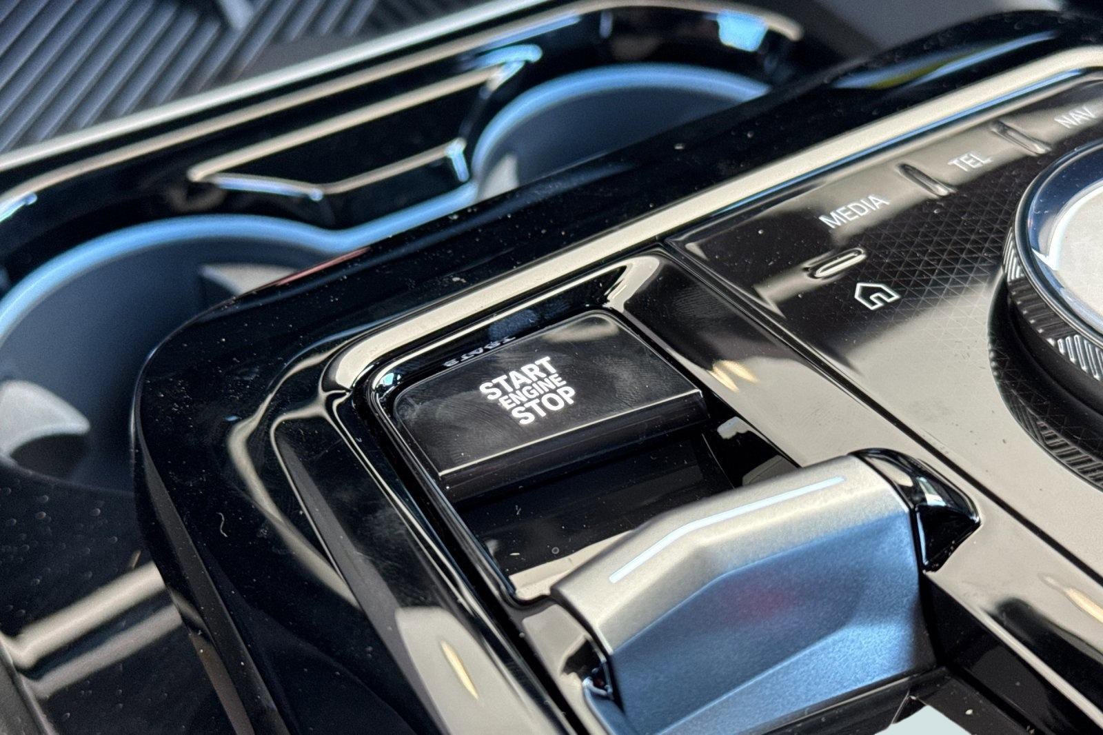 New 2026 BMW 530i w/ Premium Package image 19